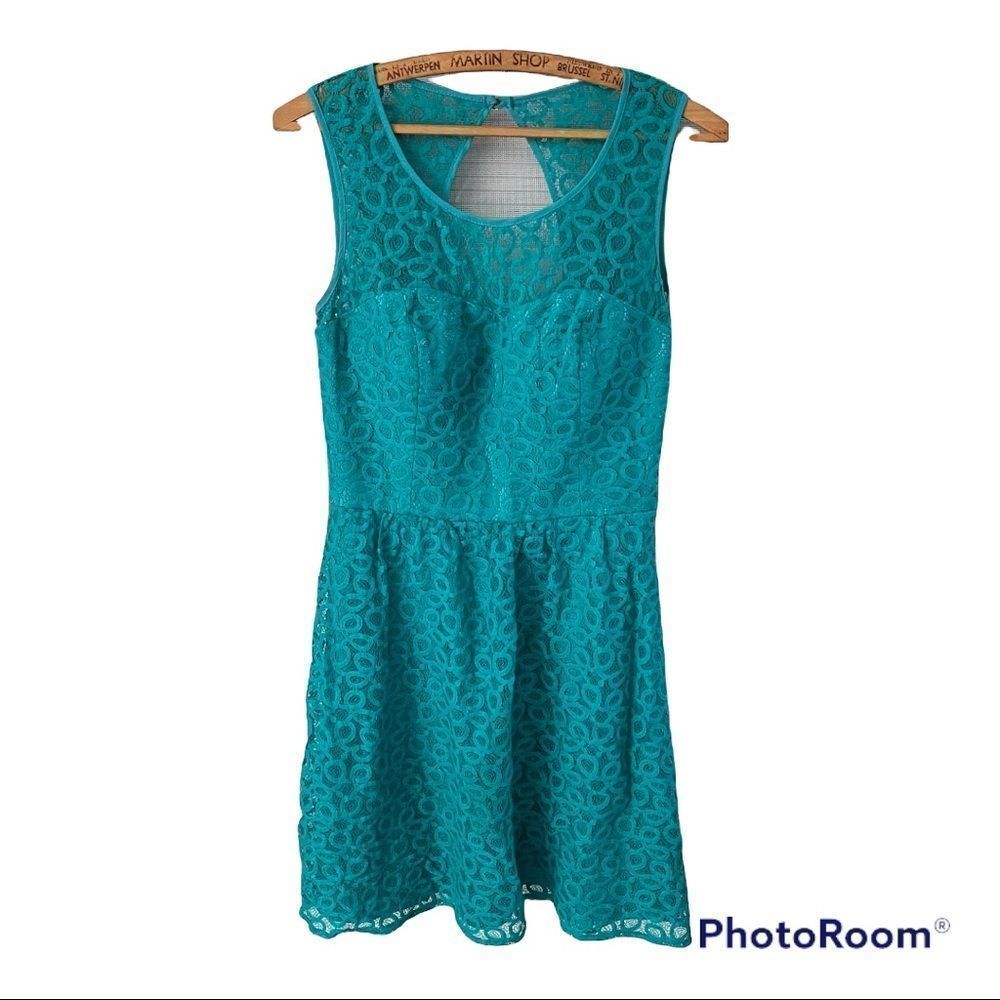 #110 Le Château aqua lace dress built in bra